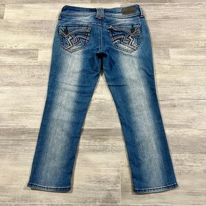 Hydraulic Lola Curvy Women's Capri Denim Jeans Size 7/8 (29X23.5) Embroidered